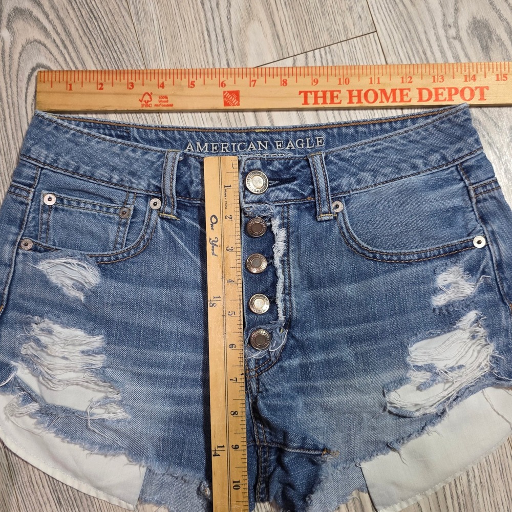American Eagle High Rise Festival Fly Button Distressed Denim Shorts - Size - Picture 3 of 6